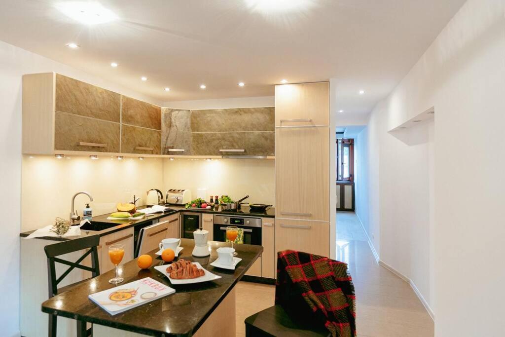 Apartment In The Heart Of Warsaw! Экстерьер фото